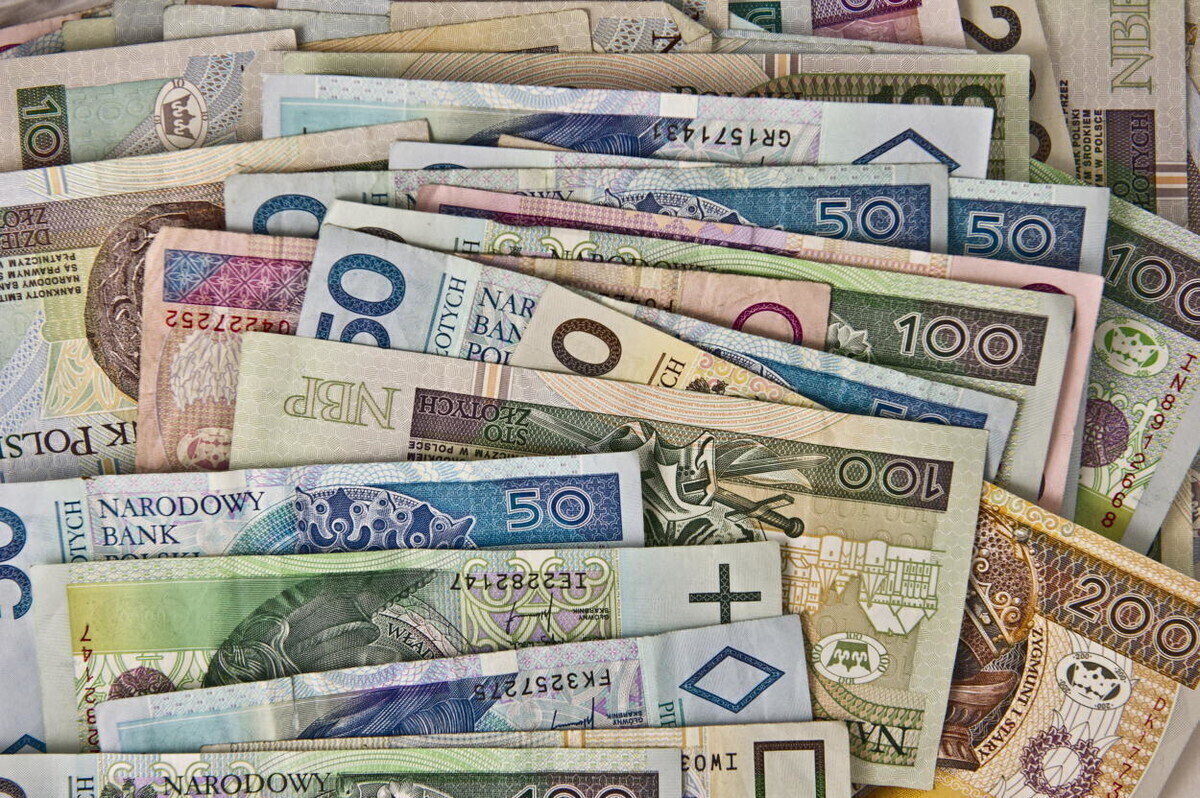 BIG InfoMonitor na Sylwestra Polacy wydadzą o 32 proc. więcej niż rok temu