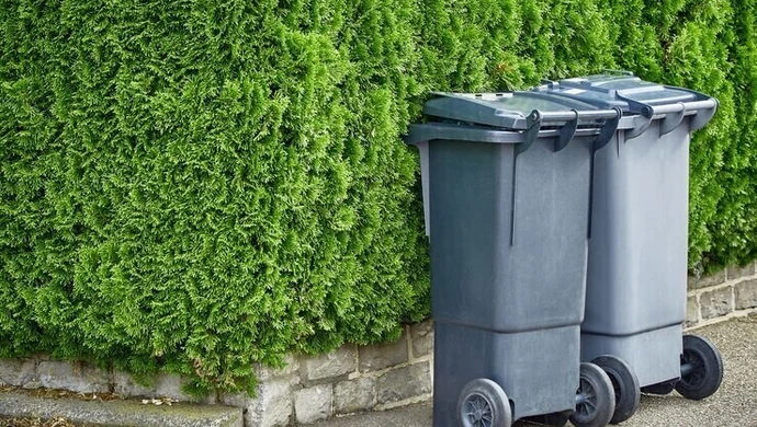 16 złotych za śmieci? Tyle płacą tuż za granicą Piotrkowa