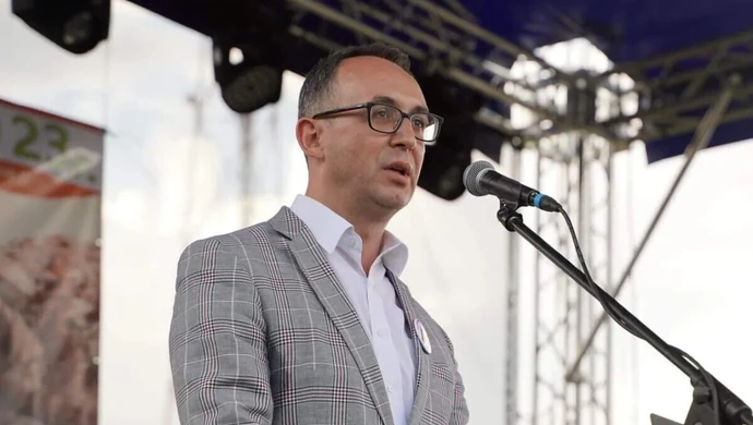 Trzecia Droga z PiS w koalicji? Dariusz Klimczak odpowiada