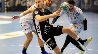 Mistrz ponownie lepszy