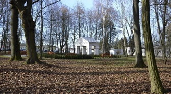 Odkrywamy znane i nieznane - Park Belzacki w Piotrkowie