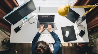 Sprawdź zawody przyszłości i dowiedz się, jakie są trendy na rynku pracy