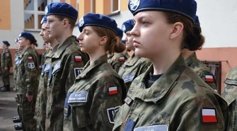 Kadeci z IV LO ukończyli szkolenie wojskowe