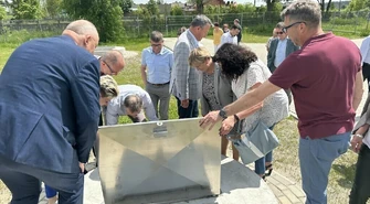 Obejrzeli wodne inwestycje i wizytowali drogi