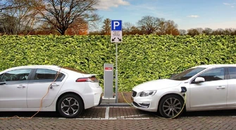 Mity o samochodach elektrycznych - 3 rzeczy, które trzeba wiedzieć