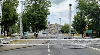 Scena już powstaje! Zmiany w organizacji ruchu