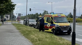 Niegroźna kolizja zakończyła się pobytem w szpitalu