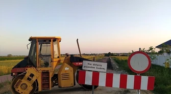 Modernizują drogę pod Piotrkowem