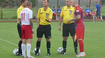 Piotrkowskie zespoły na dwóch biegunach