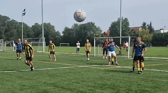 Wysokie zwycięstwa faworytów