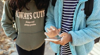 Co powinien mieć pierwszy telefon dla dziecka?