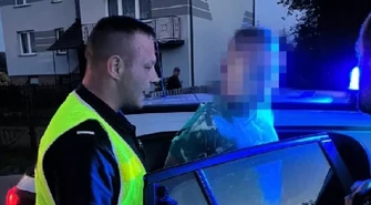 Pijany kierowca uciekał przed policją, wioząc 3-letnią córkę [FILM]