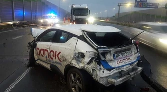 Zderzenie trzech pojazdów na A1