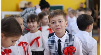 Pierwszaki już pełnoprawnymi uczniami [ZDJĘCIA]