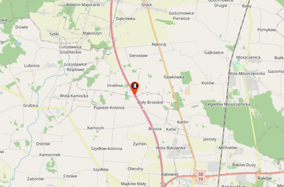 Wciąż niebezpiecznie na A1. Osobówka wjechała w bariery