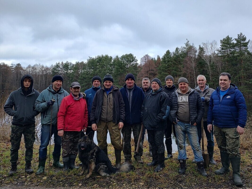Wędkarze z Woli Krzysztoporskiej zadbali o stawy