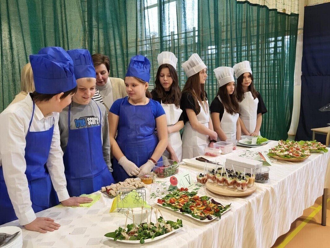 Uczestniczka Hells Kitchen gotowała z uczniami