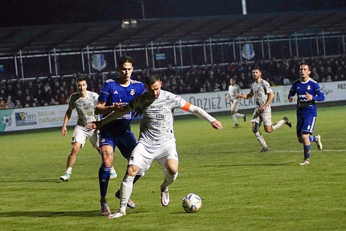 Czwartoligowcy wrócili do gry. Nieudany początek Polonii