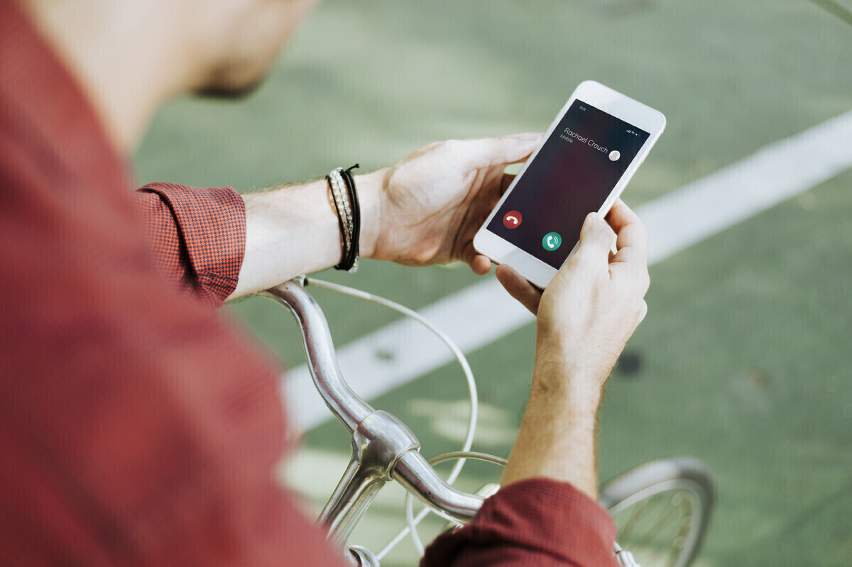 Czy piotrkowskie szkoły od 1 września zakażą korzystania ze smartfonów