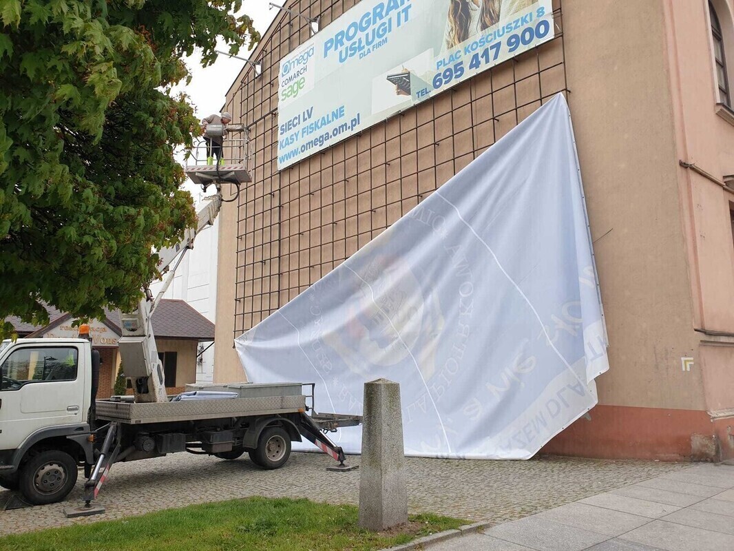 Wyborcze banery znikają z miasta