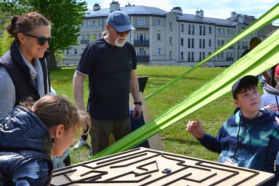 Piknik Klubu Młodego Odkrywcy bawił i inspirował całe rodziny