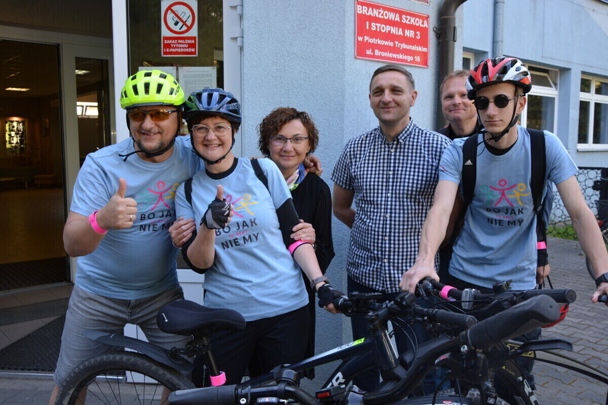 Rajdem rowerowym Budowlanka zachęcała uczniów do aktywnego trybu życia