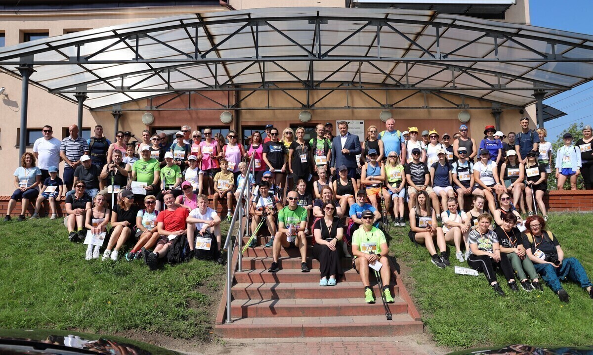 I Pieszy Maraton Przez pola i lasy za nami