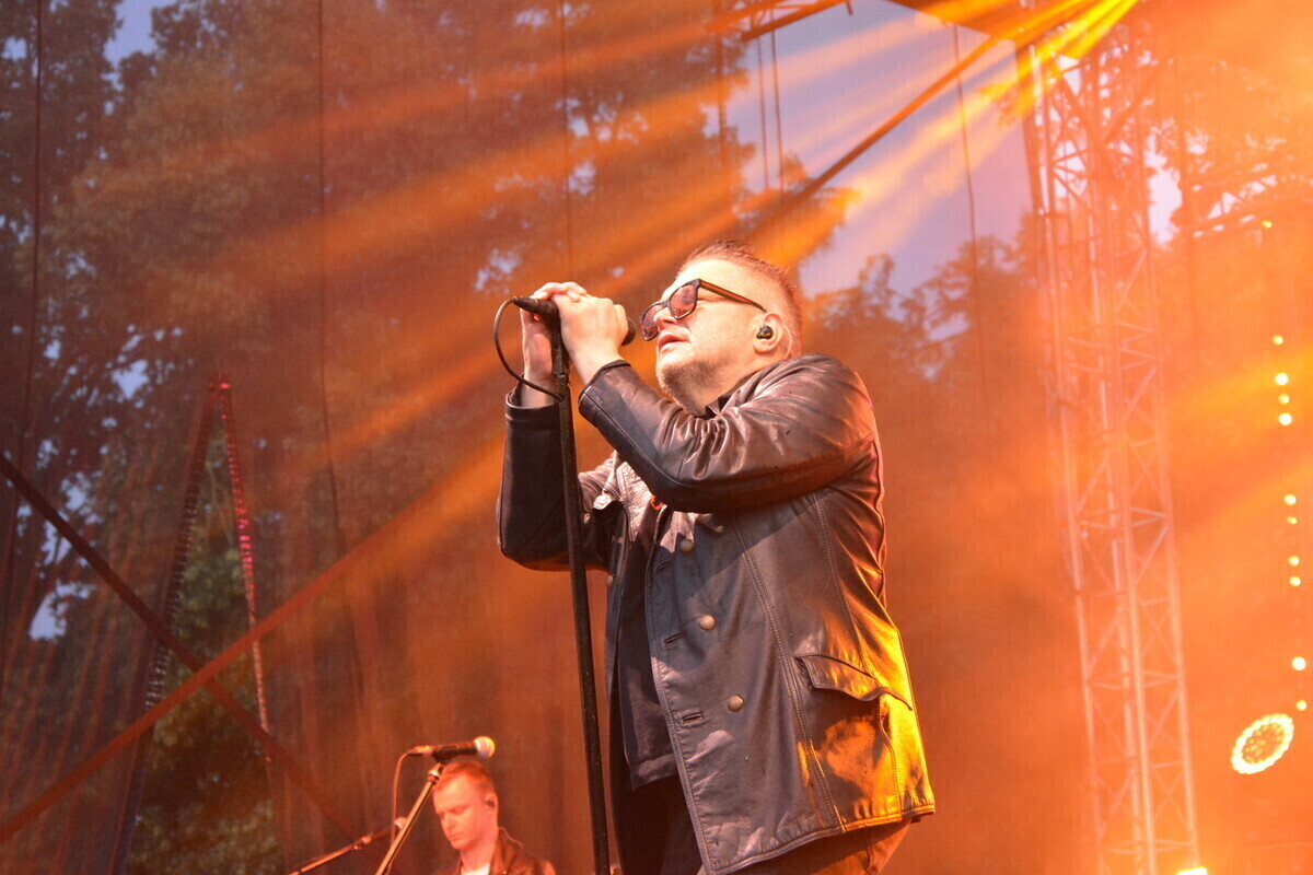 Dni Miasta 2024 za nami. Na scenie Jasny Plan Lanberry i T.Love rozpalili mieszkańców Piotrkowa. Tak drugiego dnia koncertów bawili się Piotrkowianie