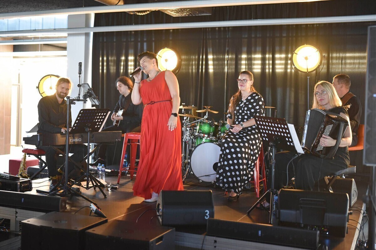 Jam Session i koncert zespołu Light Band z tekstami Agnieszki Osieckiej w mediatece