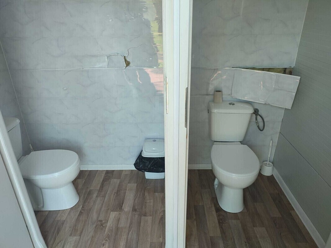 Wandale znów zniszczyli świeżo wyremontowany budynek