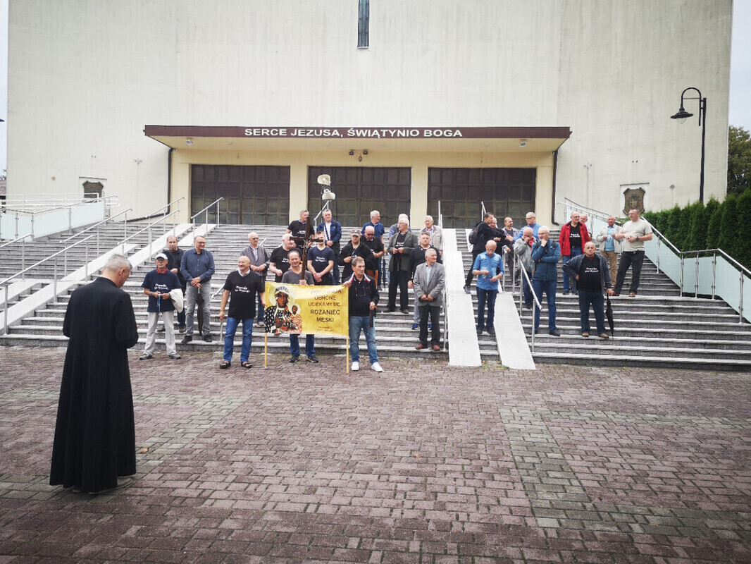 Sierpniowy Męski Różaniec w Piotrkowie Trybunalskim