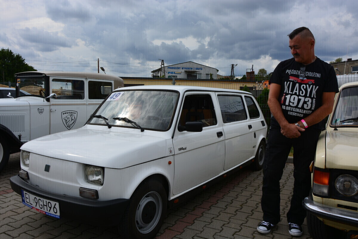 Moto-Lato w Moszczenicy. Automobilklub Piotrkowski zorganizował motoryzacyjny piknik