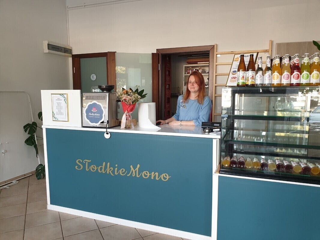 Włamali się do cukierni i zrobili sobie imprezę