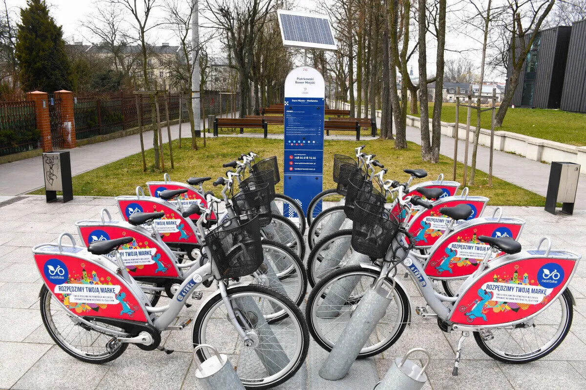 Piotrków pożegna się z miejskimi rowerami Zapowiedź prezydenta w Strefie FM