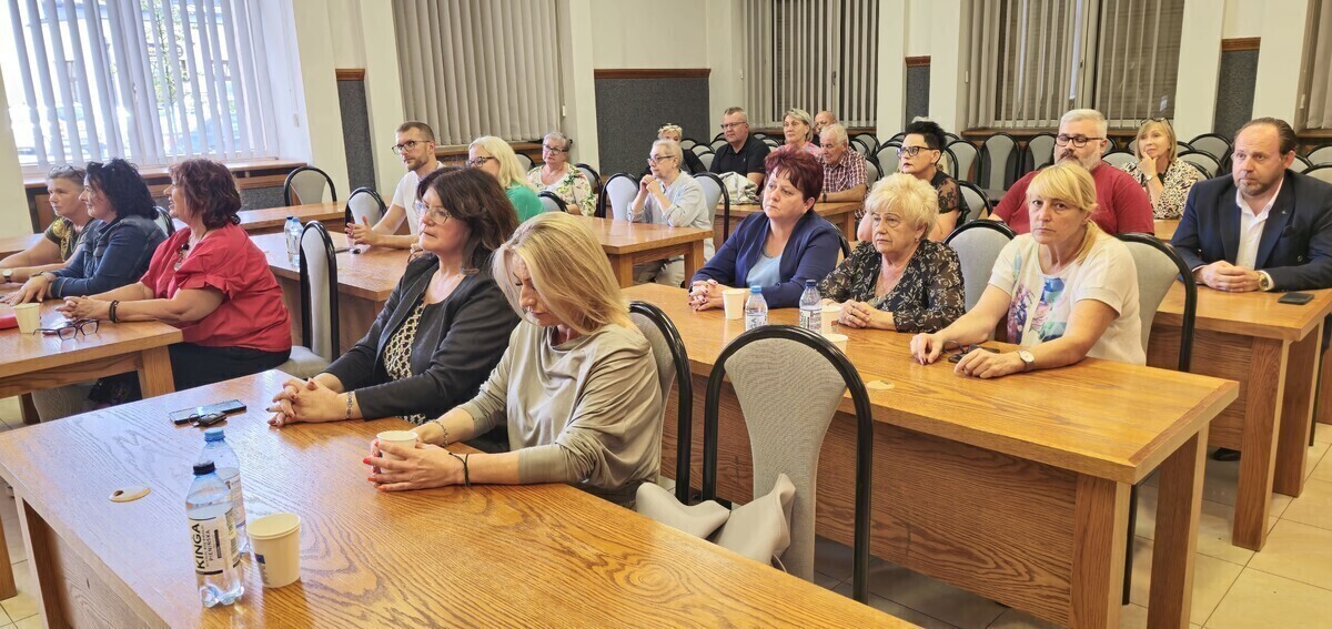 Społecznie działają na rzecz mieszkańców. Spotkali się z władzami Piotrkowa