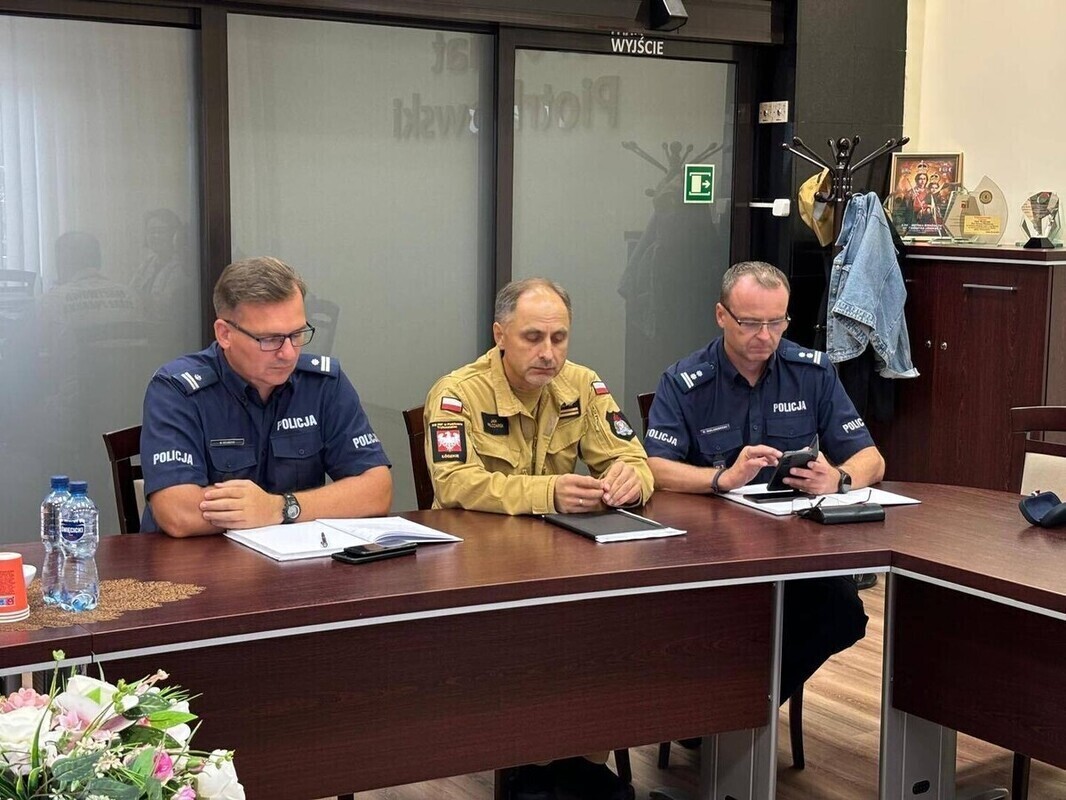 Nadzwyczajne posiedzenie Powiatowego Zespołu Zarządzania Kryzysowego