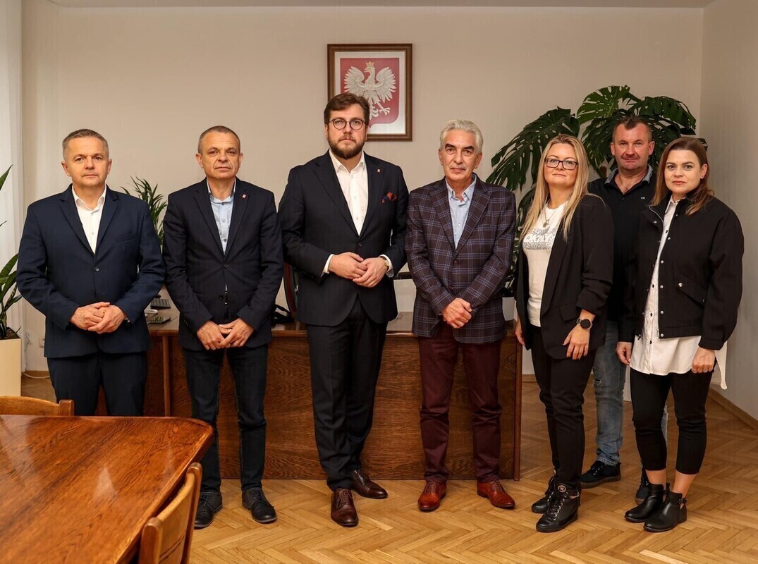 Delegacja z dotkniętej powodzią Nysy odwiedziła Piotrków Trybunalski