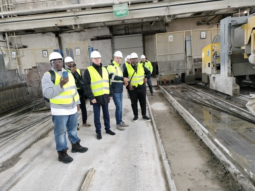 Nigeryjscy przedsiębiorcy z wizytą w powiecie piotrkowskim