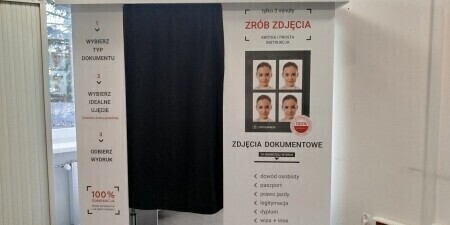 Nowoczesna fotokabina w Urzędzie Miasta