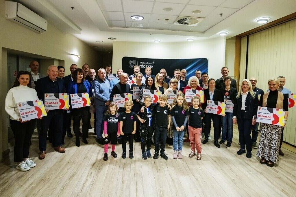 Łódzkie dla Ciebie Wspieramy sport młodzież i malujemy bezpieczeństwo w Łódzkiem