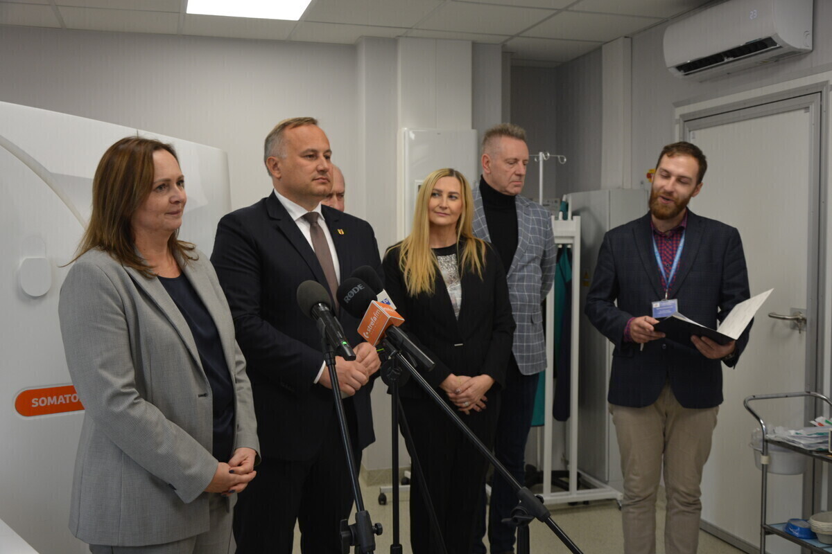 Nowoczesny sprzęt medyczny za 124 mln złotych trafi do szpitala w Piotrkowie Trybunalskim poprawa diagnostyki i leczenia pacjentów