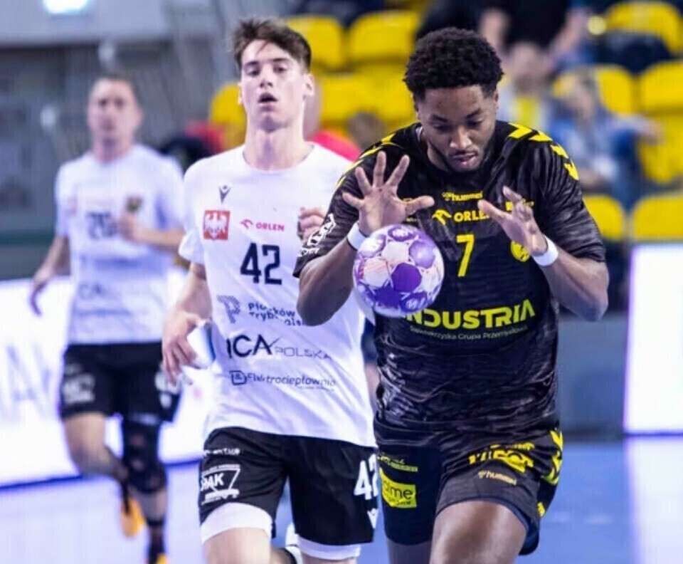 77 bramek w Kielcach. Piotrkowianin przegrał z Industrią Kielce