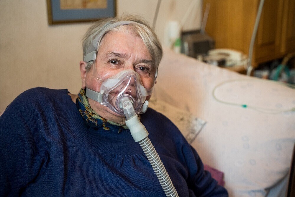 Korzyści dla chorych leczonych nieinwazyjną wentylacją mechaniczną w warunkach domowych dzięki zastosowaniu telemonitoringu - pierwsze polskie badanie