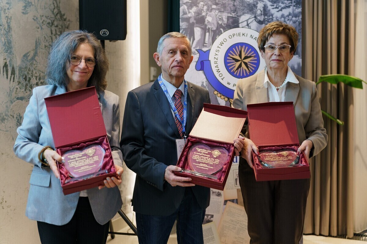 Grażyna Fałek nagrodzona na gali 160-lecia Towarzystwa Opieki nad Zwierzętami