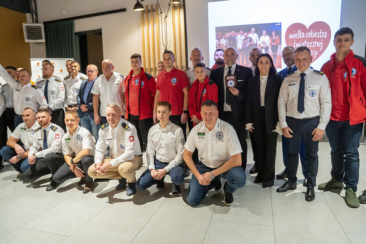 Złote odznaki za złote serca dla ratowników WOPR