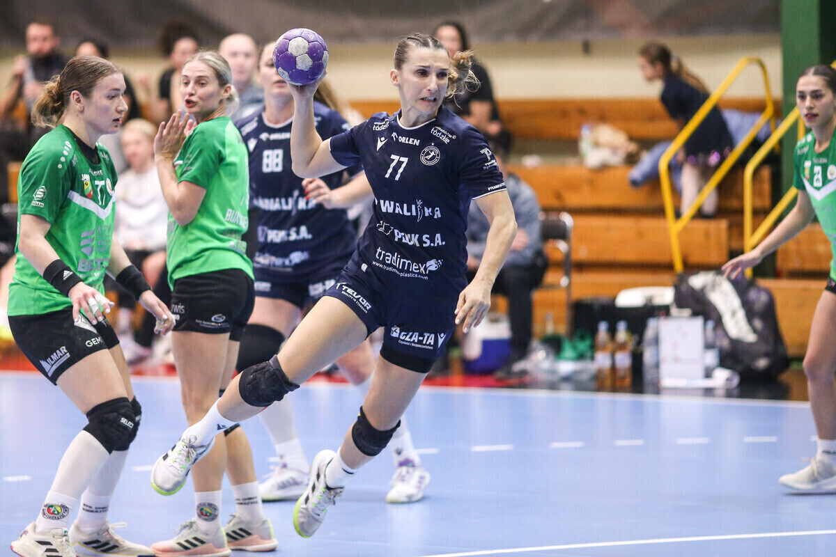 Piotrcovia kończy rok przegraną