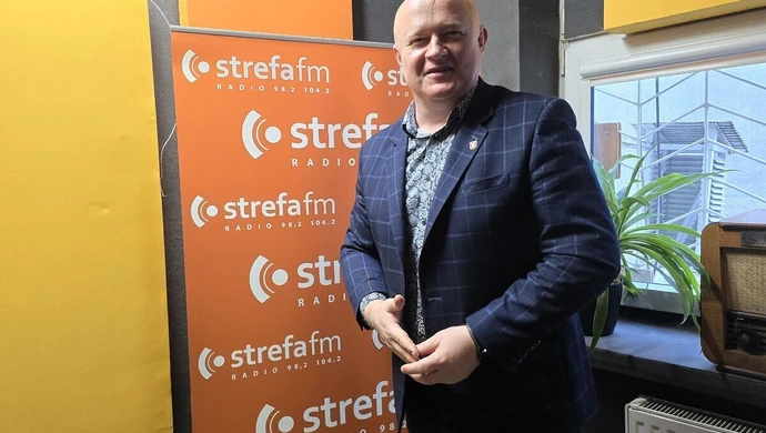 Powalczy o gminę Rozprza