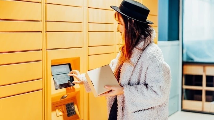 Jak wysłać paczkę paczkomatem? Poradnik krok po kroku