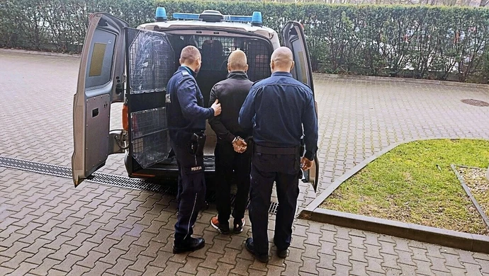 20-letni recydywista odpowie za usiłowanie zabójstwa