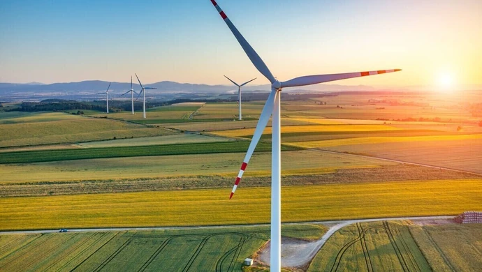 Santander Bank Polska zaprasza na cykl podcastów „Z nową energią o finansach”